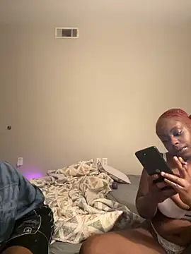 Snapshot of DancingLemonade chatting on 11-17-25, 12:49 DancingLemonade online show from 11-17-25, 12:49