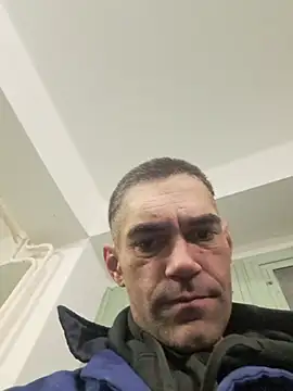 Snapshot of 2223joker chatting on 10-28-25, 11:07 2223joker online show from 10-28-25, 11:07