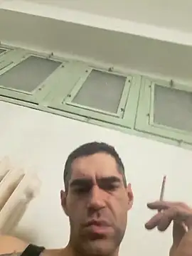 Snapshot of 2223joker chatting on 11-19-25, 01:05 2223joker online show from 11-19-25, 01:05