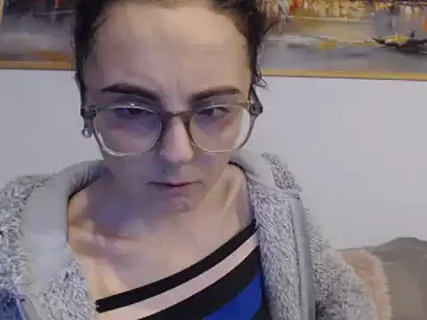 Snapshot of cleophee chatting on 02-04-25, 06:46 cleophee online show from 02-04-25, 06:46