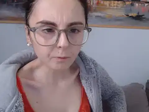 Snapshot of cleophee chatting on 02-05-25, 09:46 cleophee online show from 02-05-25, 09:46