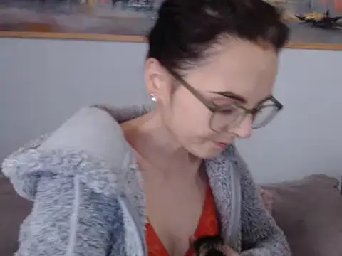 Snapshot of cleophee chatting on 02-06-25, 09:53 cleophee online show from 02-06-25, 09:53