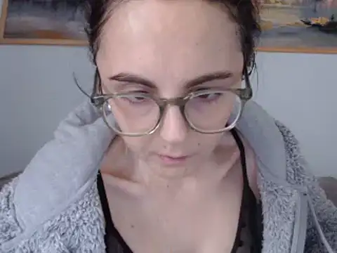 Snapshot of cleophee chatting on 02-10-25, 09:58 cleophee online show from 02-10-25, 09:58