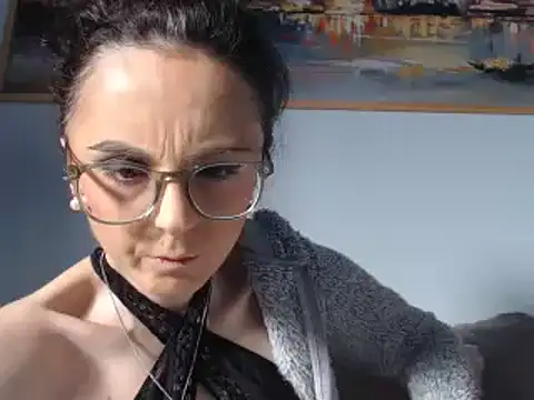 Snapshot of cleophee chatting on 02-14-25, 10:28 cleophee online show from 02-14-25, 10:28