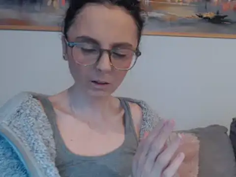 Snapshot of cleophee chatting on 03-01-25, 07:51 cleophee online show from 03-01-25, 07:51