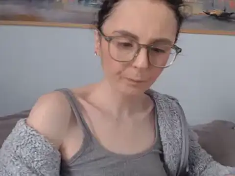 Snapshot of cleophee chatting on 03-01-25, 11:50 cleophee online show from 03-01-25, 11:50