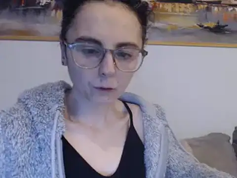 Snapshot of cleophee chatting on 03-04-25, 06:26 cleophee online show from 03-04-25, 06:26