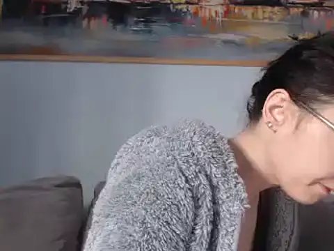 Snapshot of cleophee chatting on 03-04-25, 09:29 cleophee online show from 03-04-25, 09:29