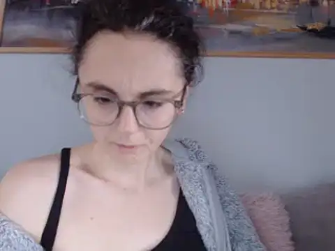 Snapshot of cleophee chatting on 03-05-25, 12:55 cleophee online show from 03-05-25, 12:55