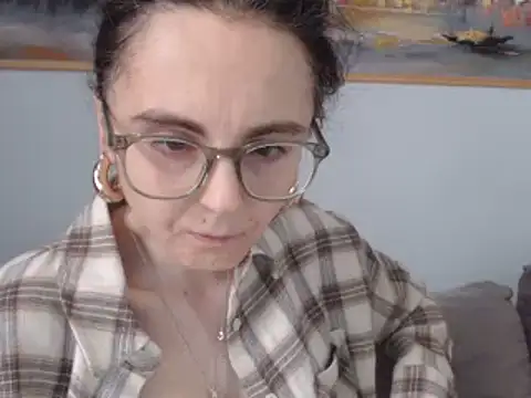 Snapshot of cleophee chatting on 03-17-25, 09:44 cleophee online show from 03-17-25, 09:44