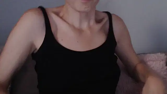 Snapshot of cleophee chatting on 09-12-25, 05:40 cleophee online show from 09-12-25, 05:40