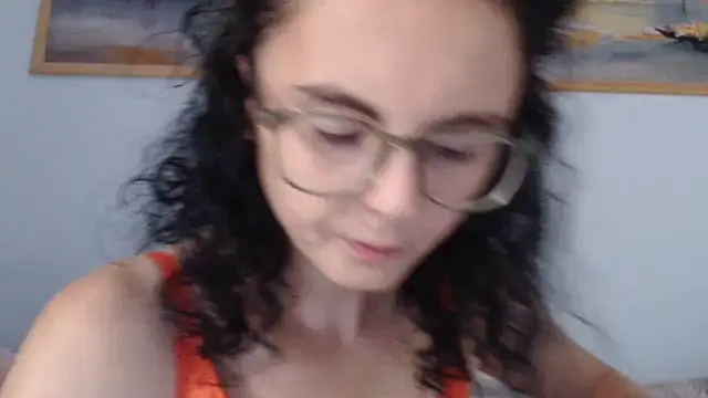 Snapshot of cleophee chatting on 09-21-25, 06:48 cleophee online show from 09-21-25, 06:48