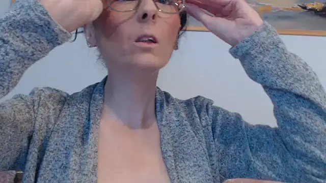 Snapshot of cleophee chatting on 09-27-25, 06:40 cleophee online show from 09-27-25, 06:40