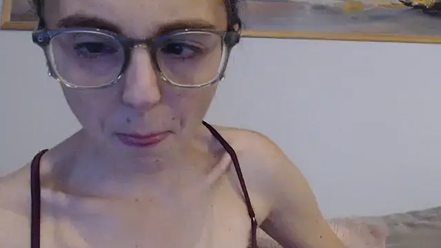 Snapshot of cleophee chatting on 10-25-25, 06:43 cleophee online show from 10-25-25, 06:43