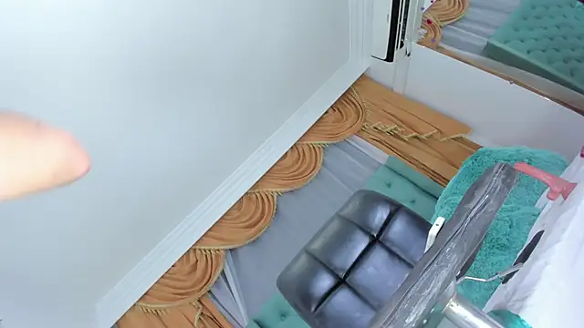 Tamara 18 online show from 12-21-24, 06:19