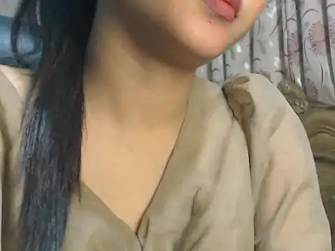 NancyRuvi online show from 12-22-24, 04:17