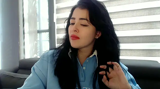 Aleska  Bell online show from 02-04-25, 04:29