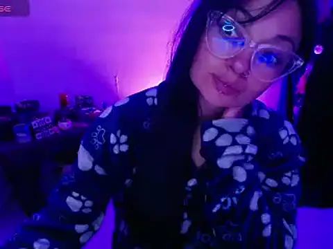 Snapshot of Alexa-Sweet69 chatting on 12-11-24, 04:18 Alexa-Sweet69 online show from 12-11-24, 04:18