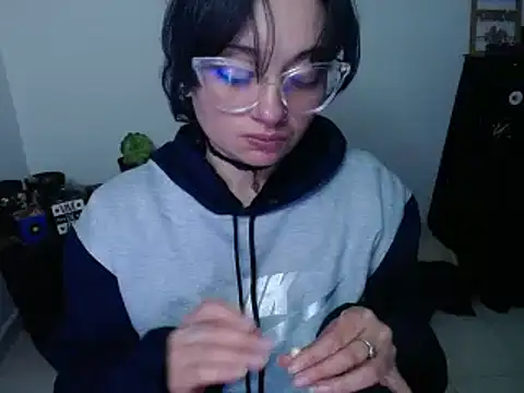 Snapshot of Alexa-Sweet69 chatting on 01-10-25, 02:57 Alexa-Sweet69 online show from 01-10-25, 02:57