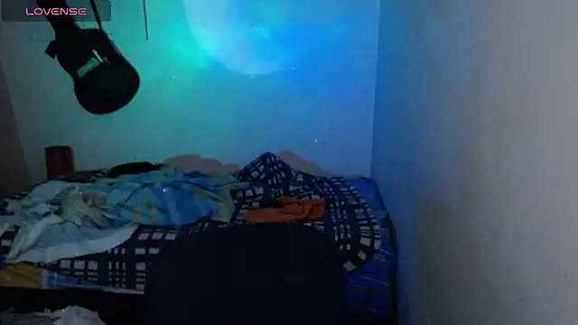 Snapshot of Alexa-Sweet69 chatting on 10-23-25, 01:27 Alexa-Sweet69 online show from 10-23-25, 01:27