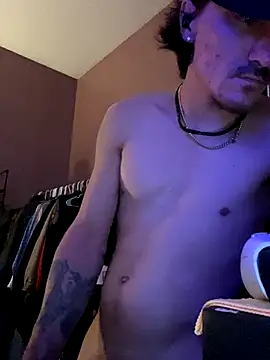 Snapshot of Jbizzle247 chatting on 12-19-25, 06:42 Jbizzle247 online show from 12-19-25, 06:42