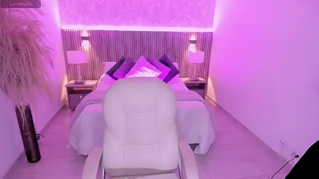 emmy walker online show from 09-24-25, 11:02