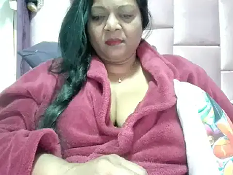 IndianDelia online show from 10-22-25, 03:07