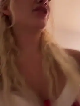 SerenaCloud online show from 12-24-24, 03:27