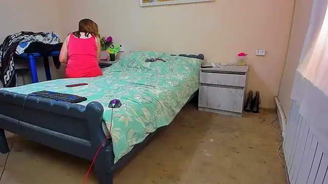 DUSSY PUSSY online show from 06-16-26, 04:04