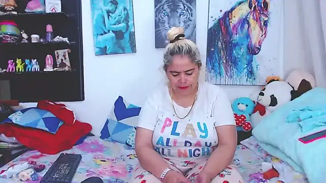 estrellita fugaz16x online show from 03-07-25, 03:40