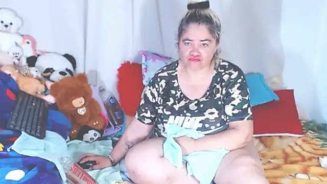 estrellita fugaz16x online show from 09-14-25, 04:22