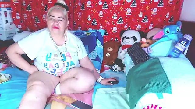 estrellita fugaz16x online show from 03-17-26, 04:17