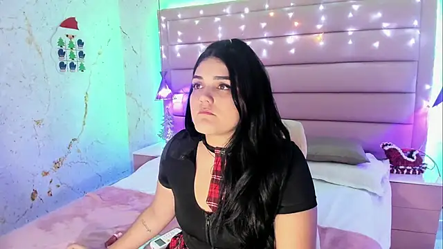 Snapshot of Maddysex_ chatting on 01-04-25, 05:47 Maddysex online show from 01-04-25, 05:47