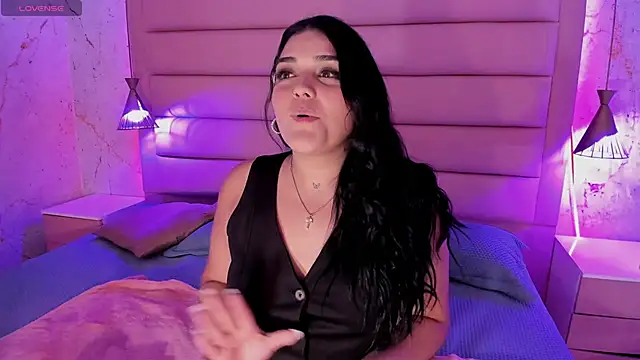 Snapshot of Maddysex_ chatting on 01-23-25, 05:52 Maddysex online show from 01-23-25, 05:52