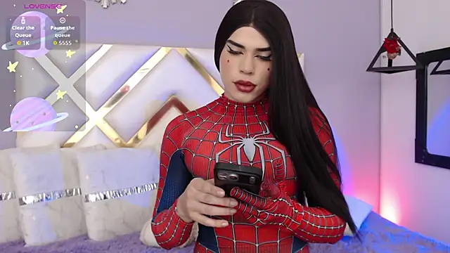 Snapshot of BeckyAnders chatting on 10-31-25, 02:18 BeckyAnders online show from 10-31-25, 02:18