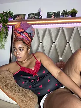 Snapshot of africa_xxx chatting on 04-08-26, 11:48 africa xxx online show from 04-08-26, 11:48