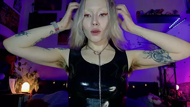 Snapshot of olivecum chatting on 11-30-25, 01:04 olivecum online show from 11-30-25, 01:04