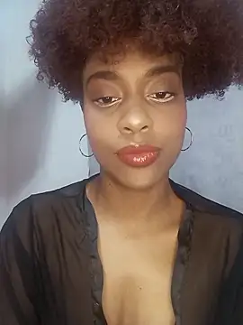 Snapshot of thaimy_ chatting on 11-27-25, 03:08 thaimy online show from 11-27-25, 03:08