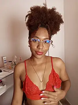 Snapshot of thaimy_ chatting on 03-11-26, 02:39 thaimy online show from 03-11-26, 02:39