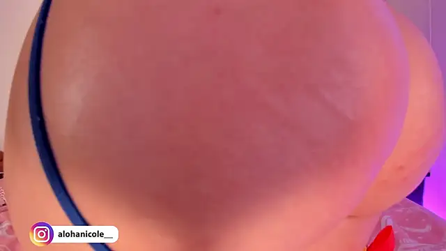 Snapshot of sweet_nicole_11 chatting on 11-08-25, 07:08 sweet nicole 11 online show from 11-08-25, 07:08