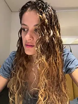 Snapshot of alana15 chatting on 12-19-24, 08:55 alana15 online show from 12-19-24, 08:55
