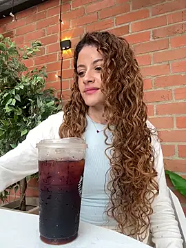 alana15 online show from 04-02-26, 09:12