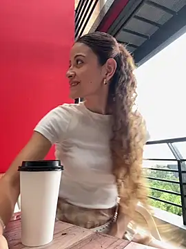 alana15 online show from 04-04-26, 09:23