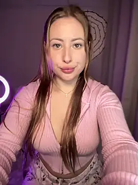 Snapshot of AlisaWhite chatting on 03-09-25, 10:41 AlisaWhite online show from 03-09-25, 10:41