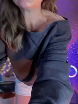 MaiseKnox online show from 01-26-25, 09:40