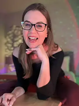 MaiseKnox online show from 03-13-25, 11:27