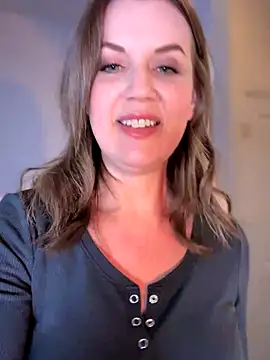 MaiseKnox online show from 09-11-25, 11:16