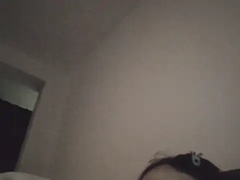 Snapshot of FallenDevil chatting on 11-08-25, 08:07 FallenDevil online show from 11-08-25, 08:07