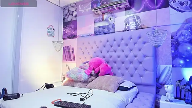 Vivi prinncess online show from 03-05-25, 02:36