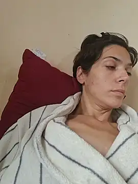 Snapshot of JoLeNe27 chatting on 07-16-26, 07:36 JoLeNe27 online show from 07-16-26, 07:36